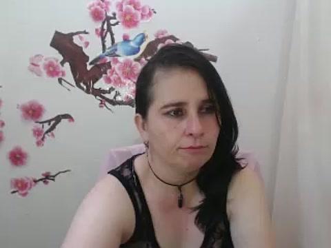 lucy_shy_