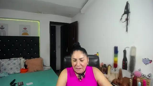 mature_bigboobs10