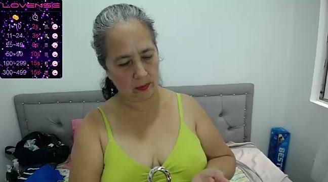 mature_paty