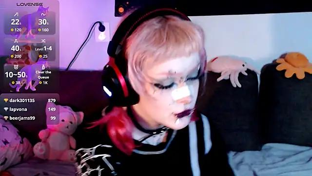 meow_nicole