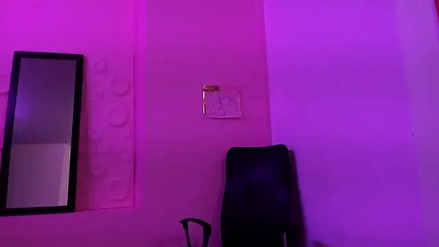 mia_coral1