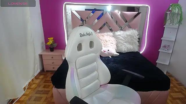 natacha_briann