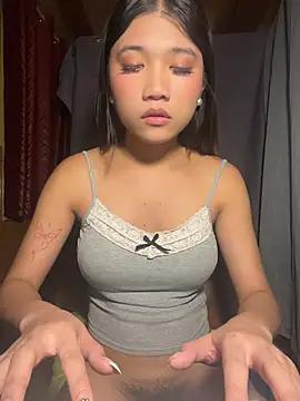 naughtygirl_lily