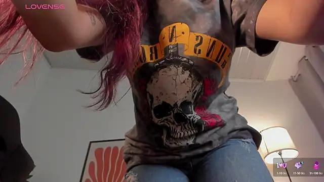 nova_silk