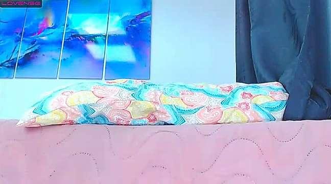 olivia_milanii