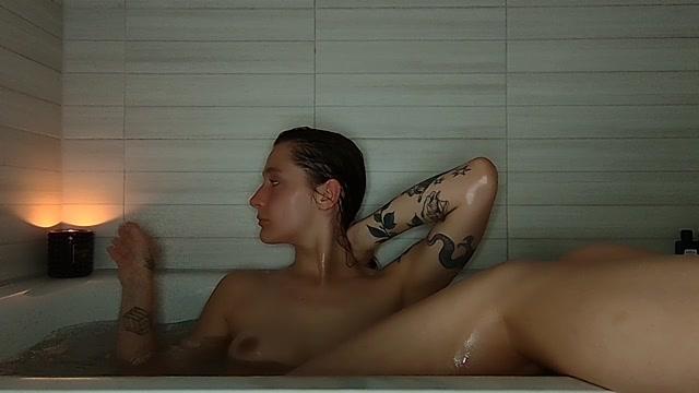 peachy_goddess