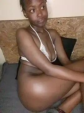 petitegirl32