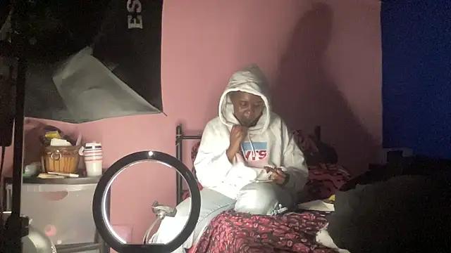 queenalliyahalecia