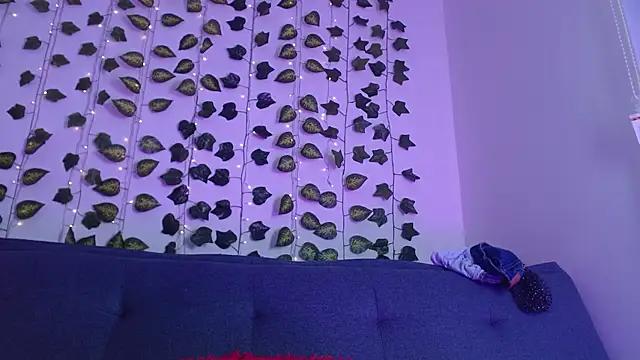 sara_blue22