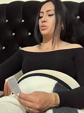 saris_lu