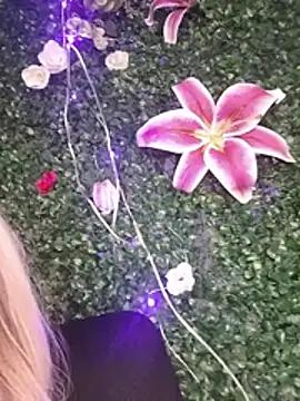 scarlett_rose69