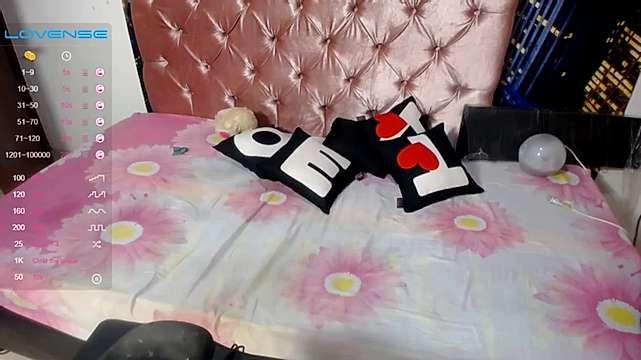 shanon_squirt1