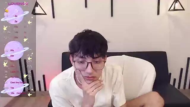 simon_twinkk