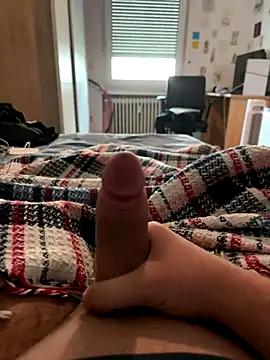 smallboy06120
