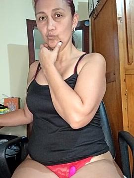 sweet-latina22