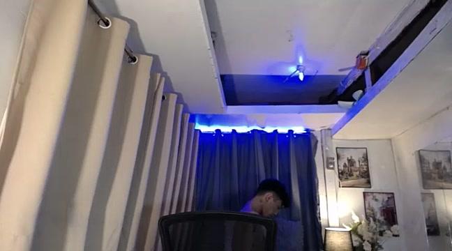 ur_hot_acexxx
