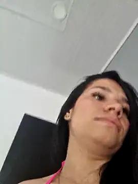 valery_saenzz