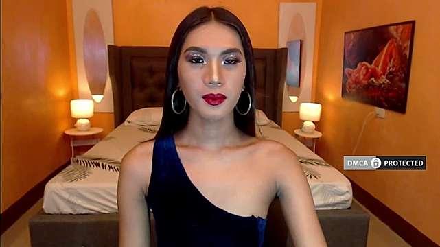 xQueen_monica