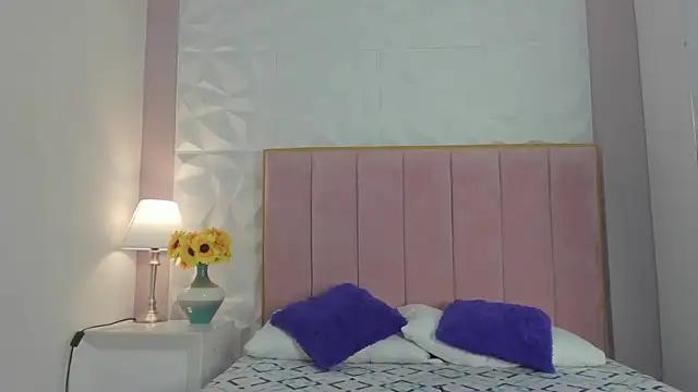 xxxMia_Isabellaa